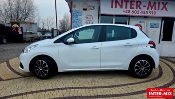 Peugeot 208 I Hatchback 5d Facelifting 1.6 BlueHDi 75KM 2016 Peugeot 208 1.6HDI 75KM Lifiting 1.6 Diesel 75KM, zdjęcie 5