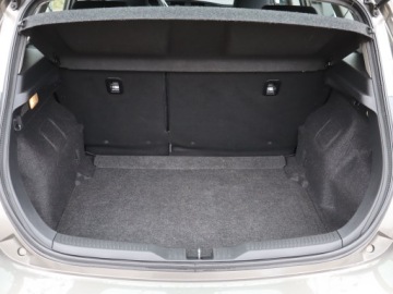 Toyota Auris II Hatchback 5d Facelifting 1.6 Valvematic 132KM 2018 Toyota Auris 1.6 Valvematic, Salon Polska, zdjęcie 13