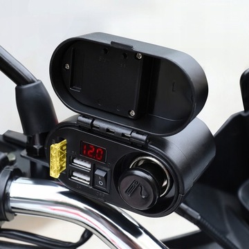 АВТОМОБИЛЬНОЕ ЗАРЯДНОЕ УСТРОЙСТВО 2x USB ВОЛЬТМЕТР