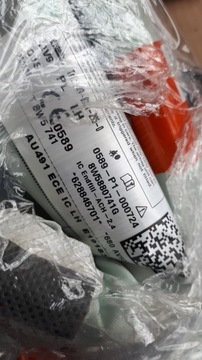 A4 B9 8W ZÁVĚS AIRBAG LEVÝ SEDAN 8W5880741G