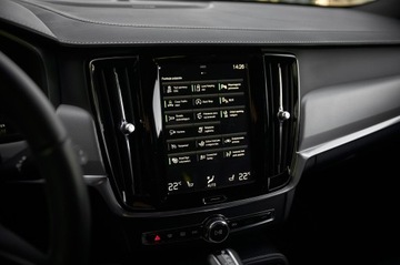 Volvo V90 II 2020 3 SZTUKI W OFERCIE__R-DESIGN __ MEGA PREZENCJA __ MEGA WYPOSAŻENIE, zdjęcie 34