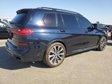 BMW X7 2022 BMW X7 M50i 2022 4.4l 4.4 Benzyna 523KM, zdjęcie 3