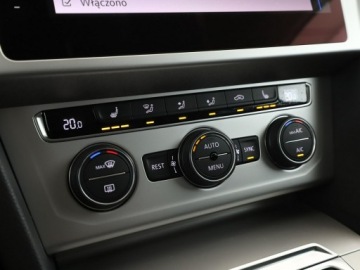 Volkswagen Passat B8 2019 Volkswagen Passat Variant acc led dsg kamera navi, zdjęcie 28
