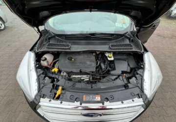 Ford Escape III 2018 Ford Escape 2018 Ford Escape 1.5l 4x4 - w Polsce oplatach i akcyzie Faktura, zdjęcie 17