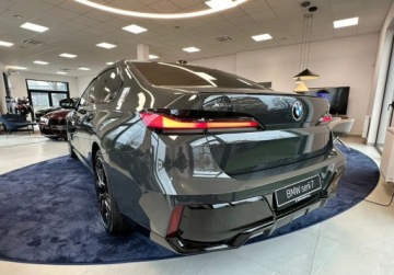BMW Seria 7 G70 Sedan 3.0 40d 299KM 2025 BMW Seria 7 Wyprzedaz rocznika 2025 BMW Bonkowscy Wroclaw 3.0 Diesel, zdjęcie 4