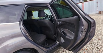 Ford Focus III Kombi 1.6 EcoBoost 150KM 2014 Ford Focus Ford Focus Turnier 1.6 EcoBoost Start-Stopp-System Titanium 1.6, zdjęcie 32