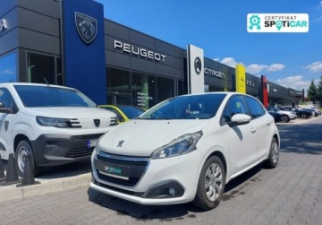 Peugeot 208 I Hatchback 5d Facelifting 1.6 BlueHDi 75KM 2016 Peugeot 208 1.6 BlueHDi Active 1.6 Diesel 75KM