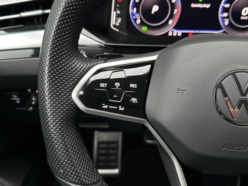 Volkswagen Arteon Fastback Facelifting 2.0 TSI 190KM 2022 Volkswagen Arteon 2.0TSI 190KM Elegance DSG l Salo, zdjęcie 19