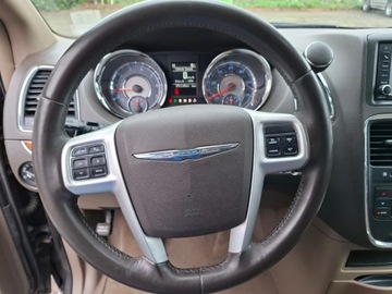 Dodge Caravan V 2016 Chrysler Town &amp; Country V 3.6 2016r. przebieg 170tys km faktura VAT 23%, zdjęcie 15