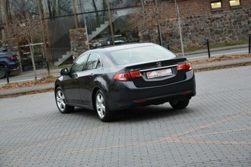 Honda Accord VIII Sedan 2.0 VTEC 156KM 2012 Honda Accord 2.0i-VTEC 156KM Manual X.2012r. Salon, zdjęcie 3