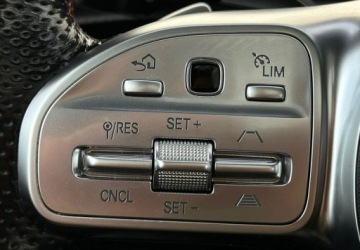 Mercedes CLA C118/X118 Shooting Brake 2.0 200d 150KM 2021 Mercedes-Benz CLA AMG 4Matic Duza Navi FV 23 2.0 Diesel 150KM, zdjęcie 22