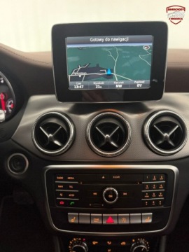Mercedes CLA C117 Shooting Brake Facelifting 1.5 180 d 109KM 2016 Mercedes-Benz CLA Shooting Brake X117 Bezwypadkowy Serwisowany Automat 1.5, zdjęcie 19
