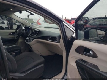 Chrysler Pacifica II 2019 Chrysler Pacifica LX 2019 3.6l 3.6 Benzyna 287KM, zdjęcie 9