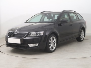 Skoda Octavia III Kombi 2.0 TDI CR DPF 150KM 2013 Skoda Octavia 2.0 TDI, Salon Polska, DSG, VAT 23%, zdjęcie 1