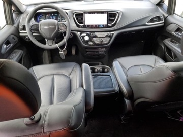 Chrysler Pacifica II 2021 Chrysler Pacifica Touring L 2021 Hybryda Plug-In 3.6 Hybryda 260KM, zdjęcie 10