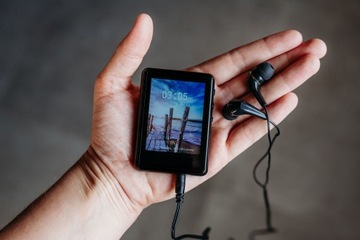 MP3-ПЛЕЕР 32 ГБ SPORT BLUETOOTH, НАУШНИКИ, РАДИО, MP4 HiFi Touch