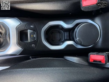 Jeep Renegade SUV 1.4 MultiAir 140KM 2015 Jeep Renegade 1.4 Turbo LONGITUDE Szwajcaria -2 x kola Serwis 1.4, zdjęcie 37