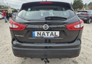 Nissan Qashqai II Crossover 1.2 DIG-T 115KM 2014 Nissan Qashqai Bogata wersja 1.2 Benzyna 116KM, zdjęcie 2