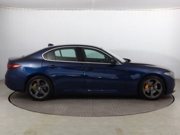 Alfa Romeo Giulia II Sedan 2.0 Turbo 200KM 2016 Alfa Romeo Giulia 2.0 Turbo, Salon Polska, zdjęcie 5