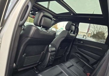 Jeep Grand Cherokee IV Terenowy Facelifting 2016 5.7 352KM 2019 Jeep Grand Cherokee Jeep Grand Cherokee 5.7 V8 HEMI 4WD Automatik Overland, zdjęcie 31