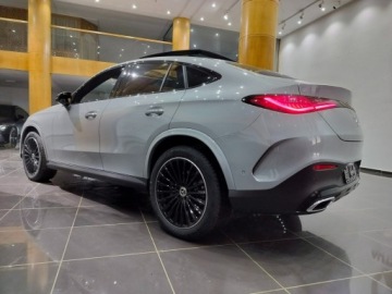 Mercedes GLC C254/X254 2025 GLC Coupe 300 e 4-Matic AMG Line 2.0 (360KM) 2025, zdjęcie 3
