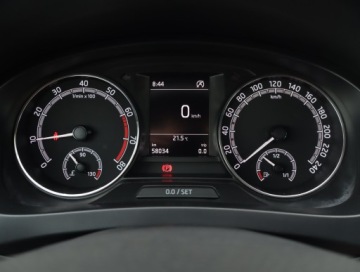 Skoda Rapid II Liftback Facelifting 1.0 TSI 110KM 2019 Skoda Rapid 1.0 TSI, Salon Polska, Serwis ASO, zdjęcie 10
