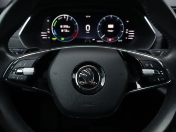 Skoda Octavia IV 2021 Skoda Octavia 1.4 TSI iV, Salon Polska, zdjęcie 11