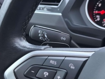 Volkswagen Tiguan II SUV 1.5 TSI EVO 150KM 2020 Volkswagen Tiguan TSI 150KM Life LED Keyless Pakiet Zimowy Salon PL F, zdjęcie 20