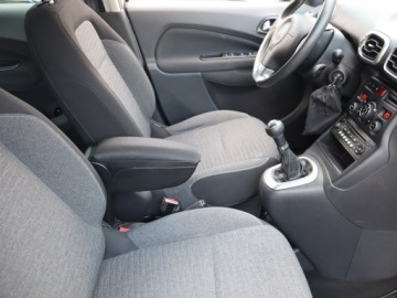 Citroen C3 Picasso 1.2 PureTech 110KM 2015 Citroen C3 Picasso 1.2 PureTech, Salon Polska, zdjęcie 8