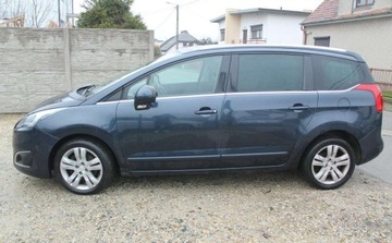 Peugeot 5008 I Minivan Facelifting 1.6 BlueHDi 120KM 2015 Peugeot 5008 1.6 Diesel 120KM, zdjęcie 2