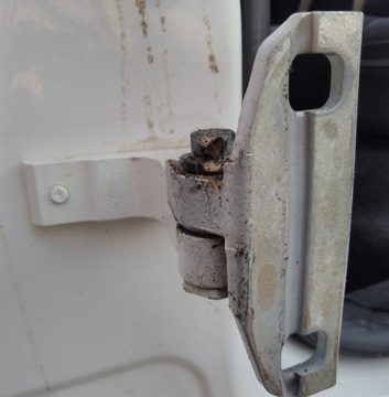 ПЕТЛИ ДВЕРИ ЛЕВЫЕ ЗАДНИЕ VOLVO V60 S60 II ПАРА ЗАДНИХ ПЕТЛ R ДИЗАЙН 614-46