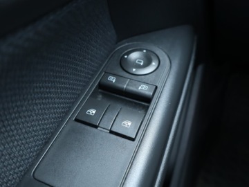 Opel Astra H Hatchback 5d 1.6 Twinport ECOTEC 105KM 2005 Opel Astra 1.6 16V, 1. Właściciel, Klima, zdjęcie 14