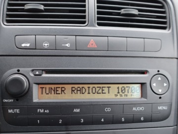 Fiat Punto Grande Punto Hatchback 5d 1.4 8v 77KM 2008 Fiat Grande Punto 1.4, Klima, El. szyby, zdjęcie 12