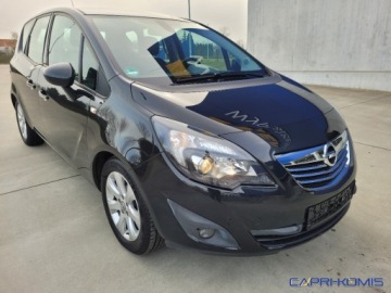 Opel Meriva II Mikrovan 1.4 Turbo ECOTEC 140KM 2012 Opel Meriva 1.4T Innovation Bezwypadkowa 1.4 Benzyna 140KM, zdjęcie 8