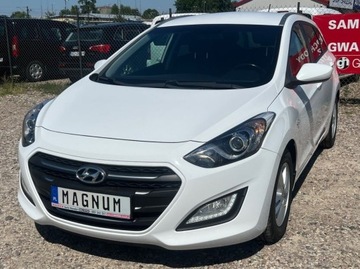 Hyundai i30 II Wagon 1.6 CRDi 110KM 2015 Hyundai i30 1.6 CRDI 110 KM Ledy Webasto Bezwy...