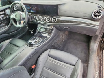 Mercedes Klasa E W213 Coupe AMG 3.0 53 435KM 2019 Mercedes-Benz Klasa E 2019 MERCEDES-BENZ E AMG 53 3.0 Benzyna 435KM, zdjęcie 8