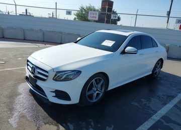 Mercedes Klasa E W213 Cabrio 2.0 300 245KM 2017 Mercedes-Benz Klasa E MERCEDES-BENZ E 300 2.0 Benzyna 244KM, zdjęcie 6