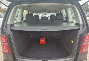 Volkswagen Touran I 2008 Volkswagen Touran 1,6Mpi Klimatronik Maly przebieg 1.6 Benzyna 105KM, zdjęcie 14