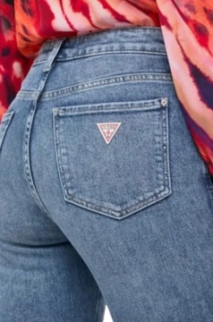 Guess spodnie jeansy damskie dzwony W3YA15 D52U0-ASI1 r. 31/32