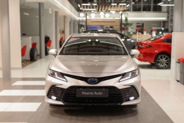 Toyota Camry IX Sedan 2.5 Hybrid Dynamic Force 218KM 2023 Toyota Camry 2.5 Hybrid Comfort Business CVT 2.5 Hybryda 218KM, zdjęcie 1