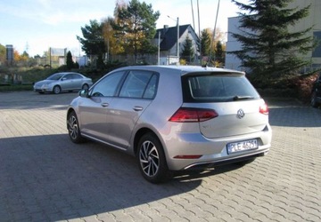 Volkswagen Golf VII Hatchback 3d Facelifting 1.6 TDI-CR DPF BMT 115KM 2018 Volkswagen Golf Volkswagen Golf 1.6 Diesel 116KM, zdjęcie 2