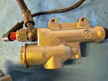 HUSQVARNA WRE 125 2007 г. задний тормозной насос