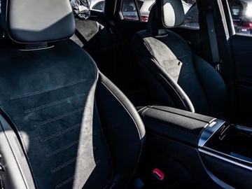 Mercedes GLC C254/X254 2025 MERCEDES-BENZ GLC 300 e 4-Matic AMG Line 2.0 (360KM) 2025, zdjęcie 4