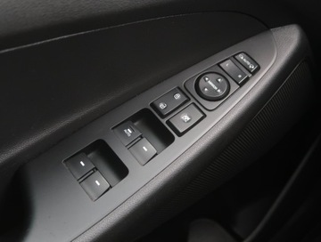 Hyundai Tucson III SUV 1.7 CRDI 115KM 2015 Hyundai Tucson 1.7 CRDi, Salon Polska, Serwis ASO, zdjęcie 15