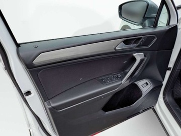 Volkswagen Tiguan Allspace SUV 2.0 TDI 150KM 2021 Volkswagen Tiguan Allspace Allspace DSG El. klapa Masaze Kamera 2.0, zdjęcie 8