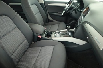Audi Q5 I SUV Facelifting 2.0 TDI 177KM 2013 Audi Q5 2.0 TDI, Salon Polska, 174 KM, 4X4, zdjęcie 6