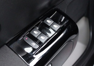 Citroen C3 III Hatchback Facelifting 1.2 PureTech 110KM 2023 Citroen C3 1.2 110KM MAX Kamera cofania MirrirScreen SalonPL SerwisASO FVm, zdjęcie 27