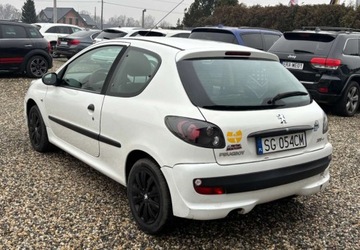 Peugeot 206 2009 Peugeot 206 plus 2009 r. 1.4 Diesel 68KM, zdjęcie 3