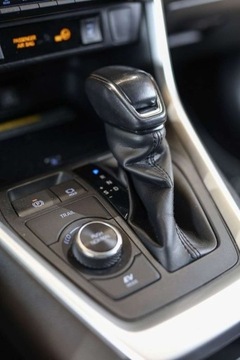 Toyota RAV4 V SUV 2.5 Hybrid Dynamic Force 222KM 2021 Toyota RAV4 2.5 Hybrid Comfort 4x4 2.5 Hybryda 222KM, zdjęcie 17