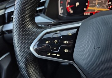 Volkswagen Arteon Fastback Facelifting 2.0 TSI 190KM 2022 Volkswagen Arteon Shooting Brake SalonPL 2.0TSI 190KM R-Line Matrix DCC AC, zdjęcie 19